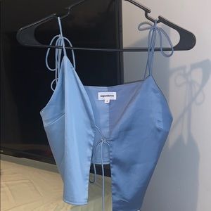 super down tie crop top